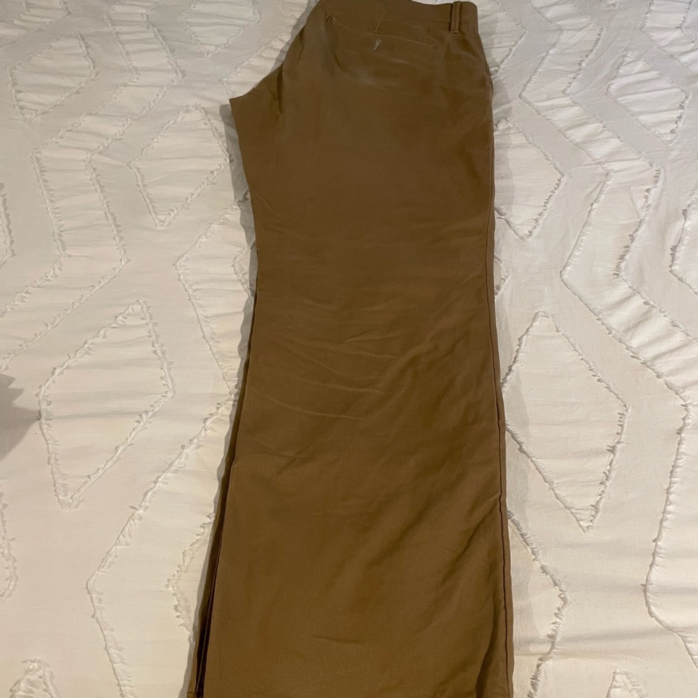 Men’s Chino Khakis, size 33x30